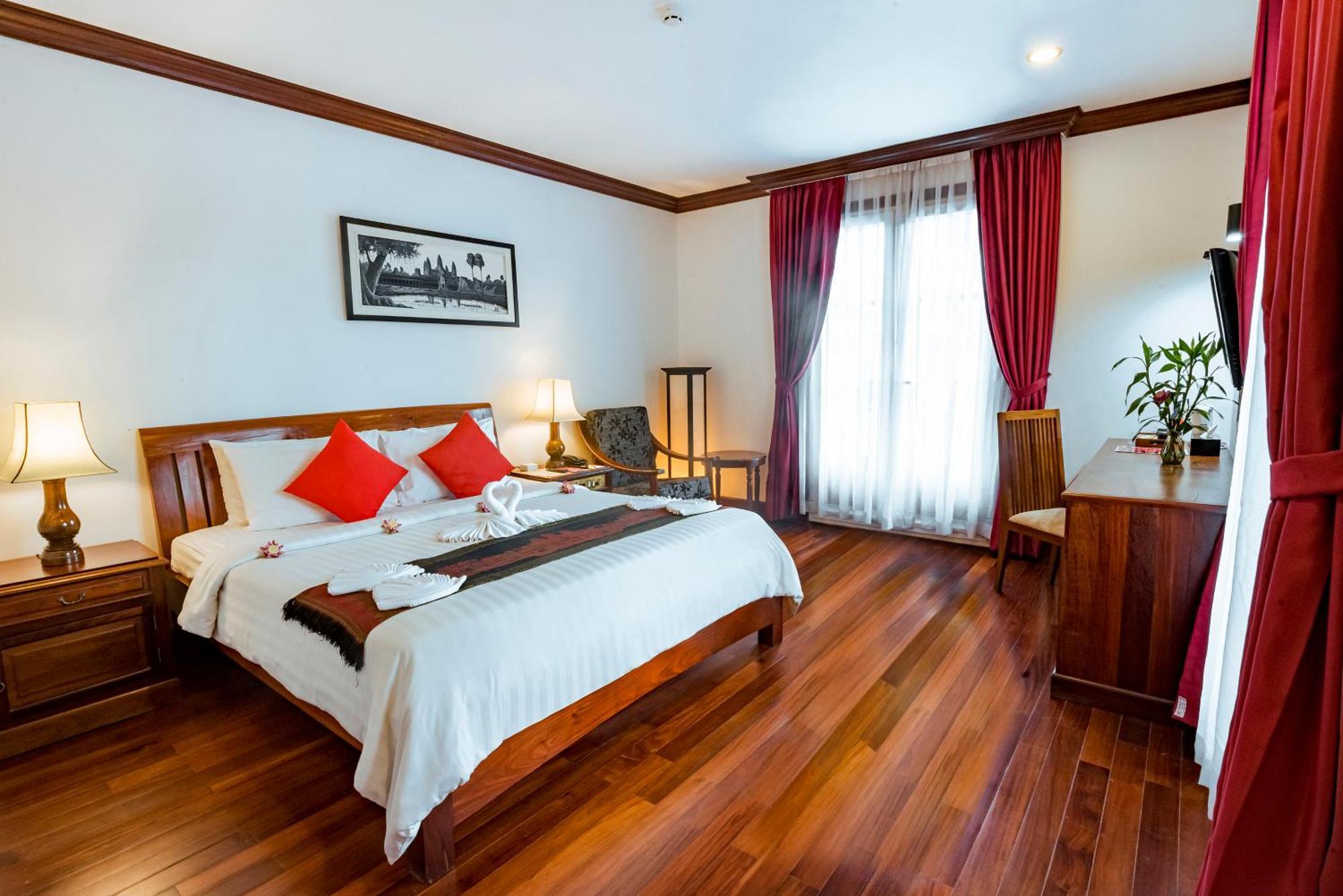 The By Royal Crown Siem Reap