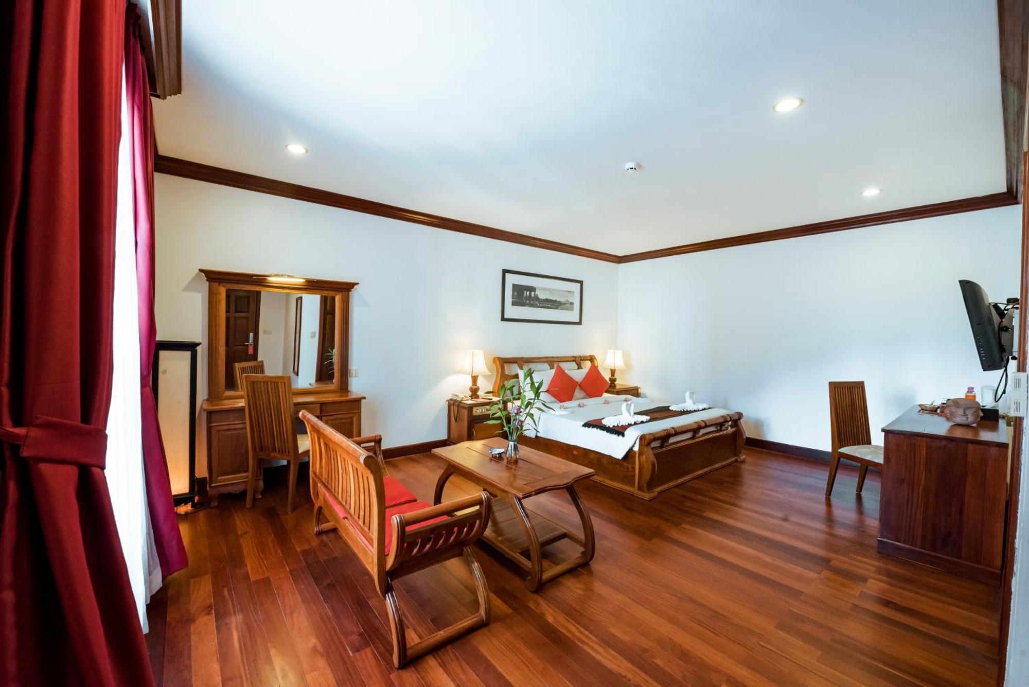The By Royal Crown Siem Reap