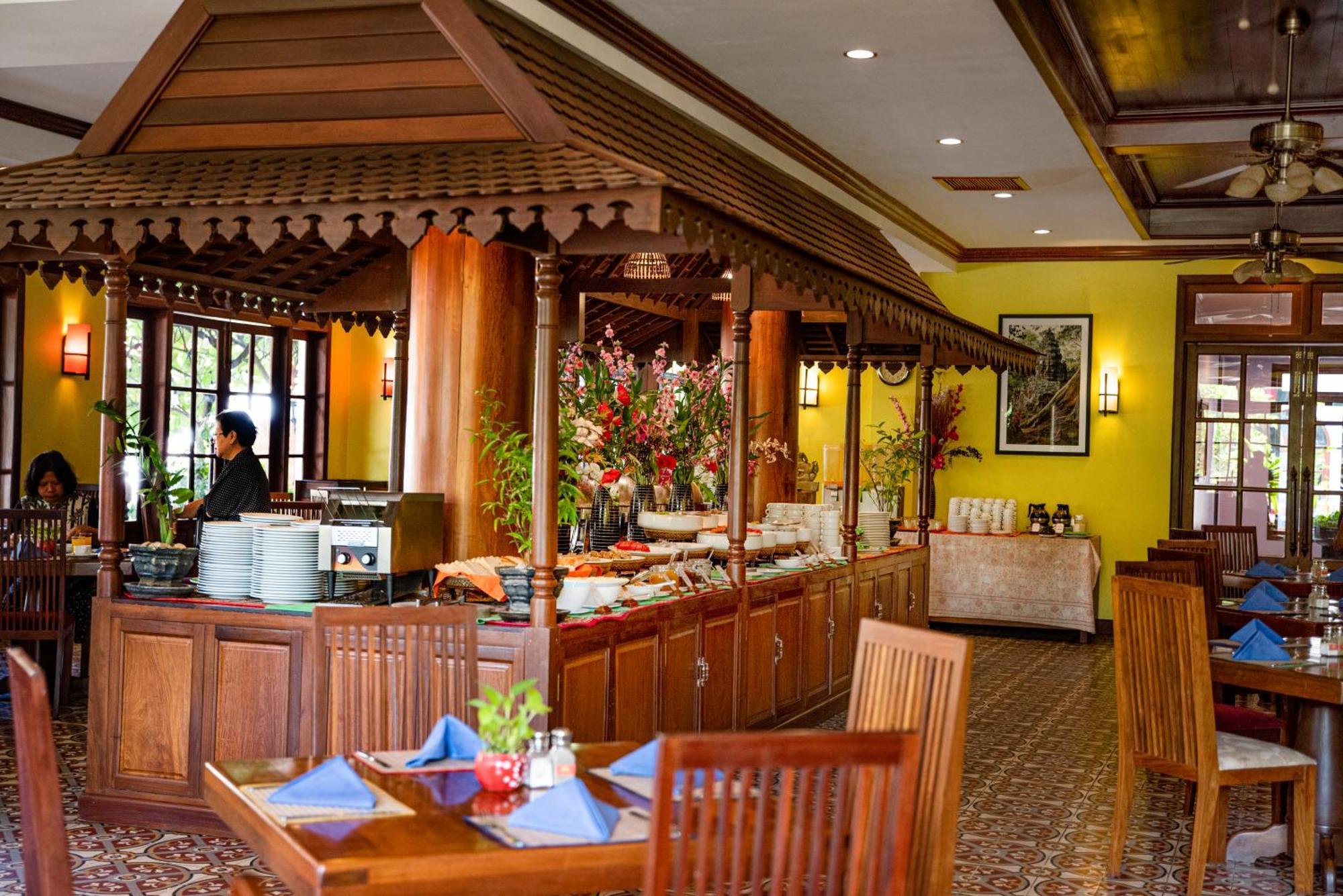 Hotel The By Royal Crown Siem Reap