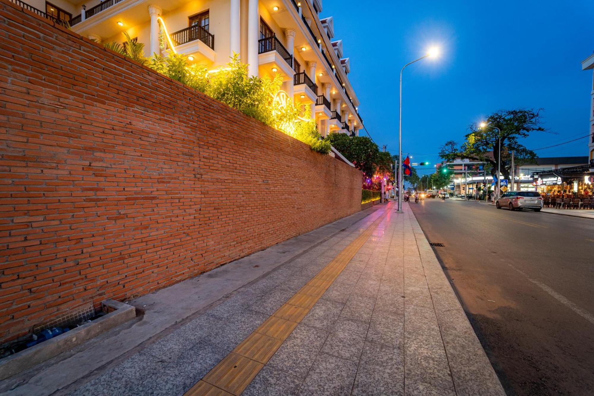 The By Royal Crown Hotel Siem Reap