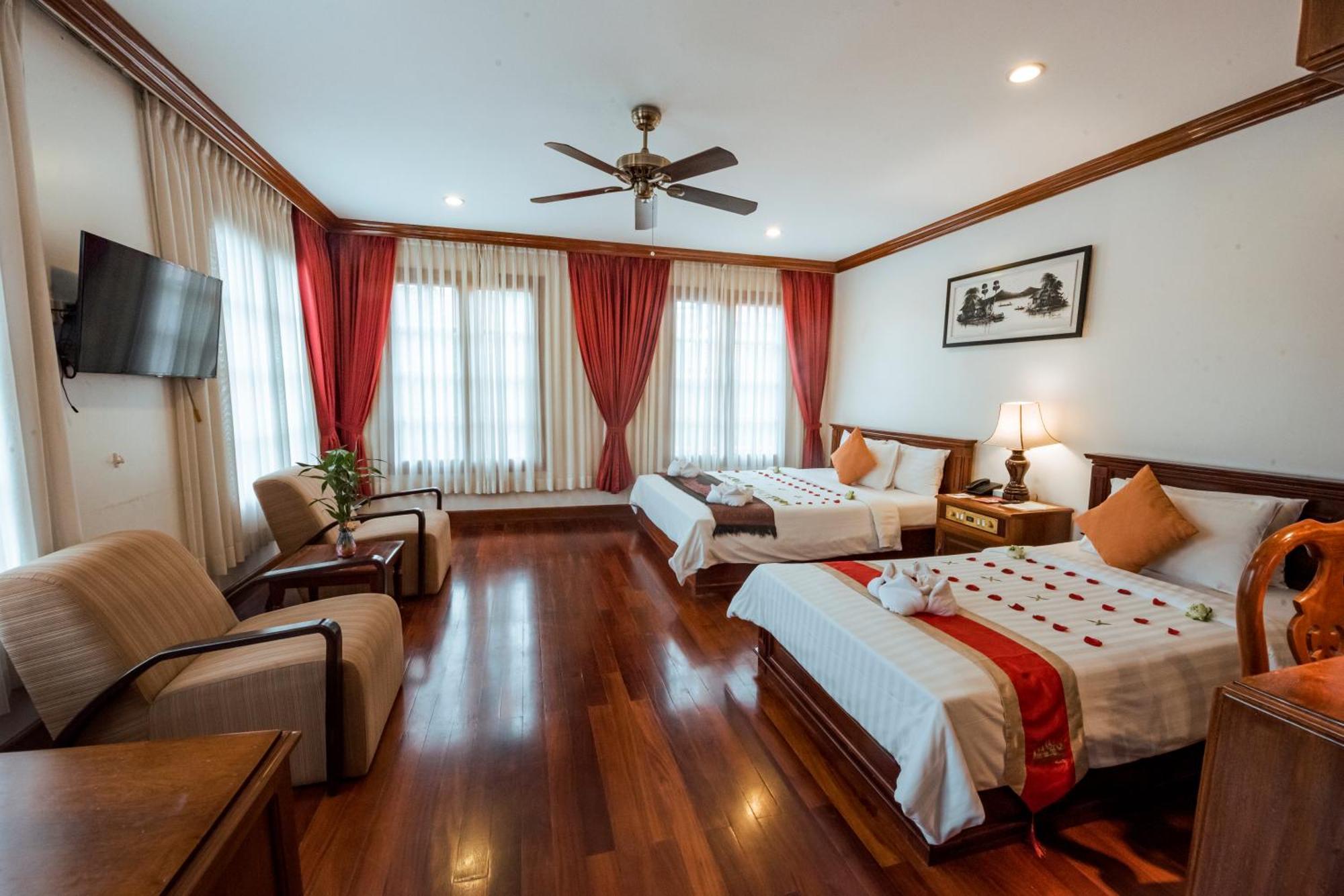 Hotel The By Royal Crown Siem Reap